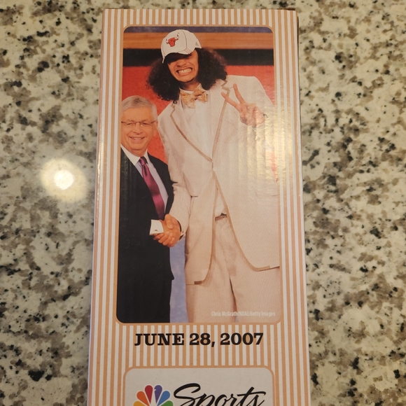 Joakim Noah draft bobblehead - Picture 1 of 3